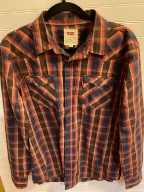 Levi’s Men’s Medium Plaid Button Down Shirt Red Navy Brown Long Sleeve